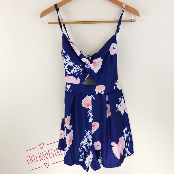 LAST ONE! Tulum's Summer floral romper - Picture 5 of 8